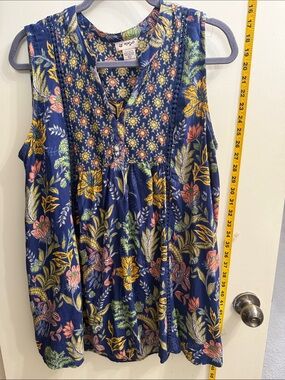 lola Navy Floral V-Neck Sleeveless Top tunic, flows beautifully